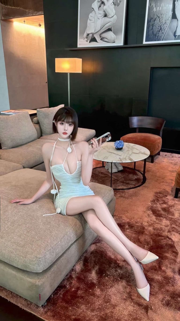 北京外围 03年短发全能175CM网红御姐洋气少女