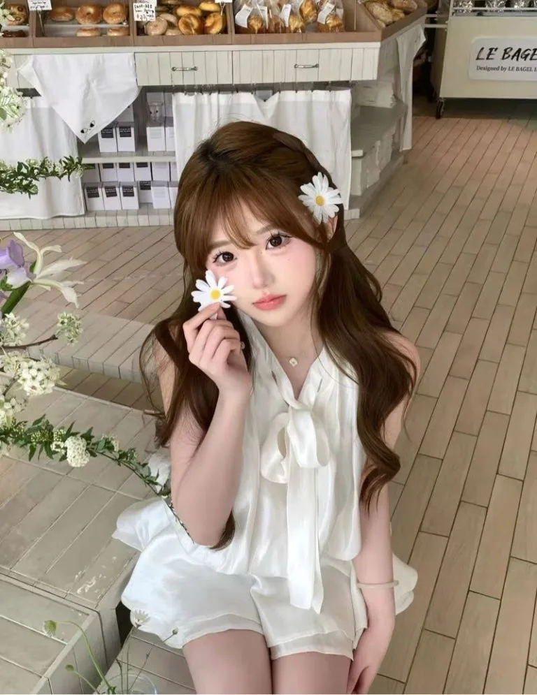 杭州外围 圈外女友款06年173CM洋气少女性感甜美