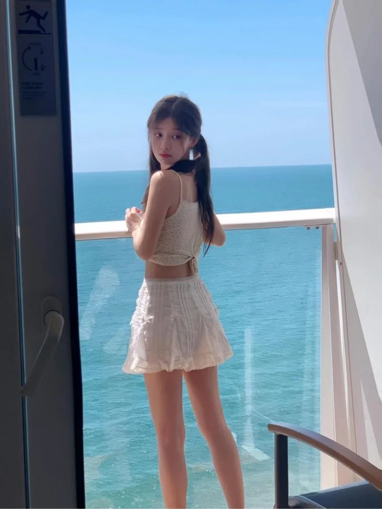 成都外围 166c白虎小可爱07年甜美童颜粉嫩C奶