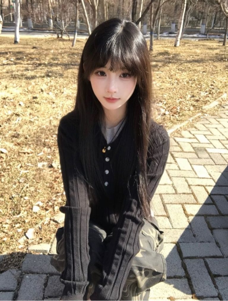 杭州外围 07年甜美萝莉天然C杯168cm 甜美少萝白小纯