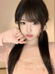 杭州外围 06年学生兼职笔直长腿170cm 身材好性格温柔