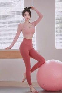 三亚外围 圈外极品淘宝模特身高172CM前凸后翘型03年天然E