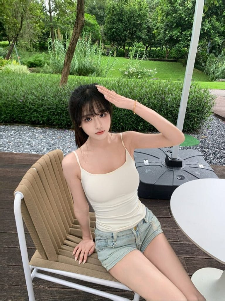 广州外围 白虎07年大学生160CM幼齿小萝莉纯天然 体验感超棒
