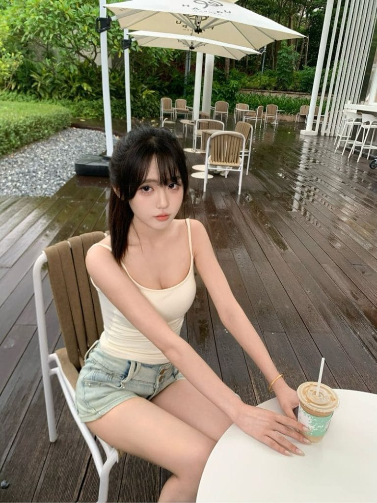 广州外围 白虎07年大学生160CM幼齿小萝莉纯天然 体验感超棒