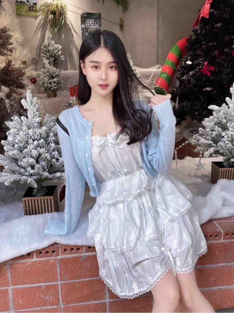 广州外围 清纯甜美小女孩06年初恋感小可爱165D皮肤雪白
