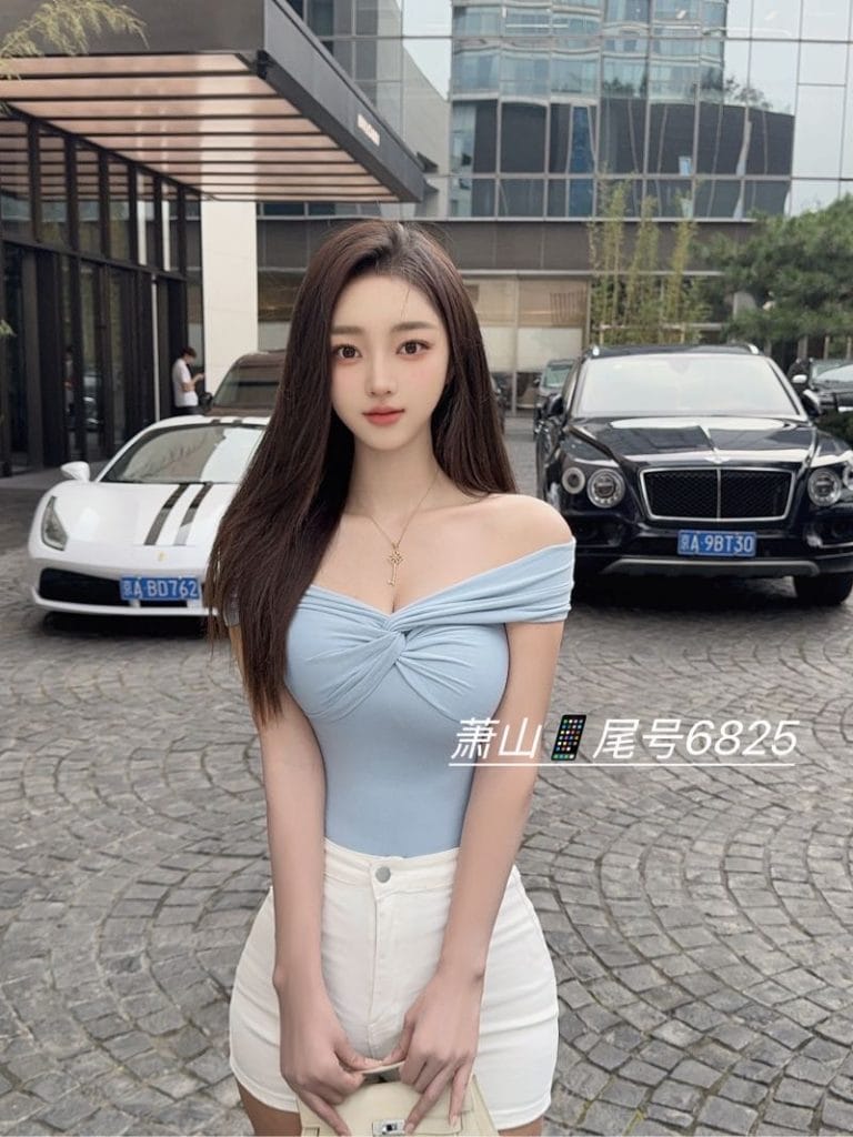 杭州外围 172大G女友感十足初入03年新人 青春甜美干净零整