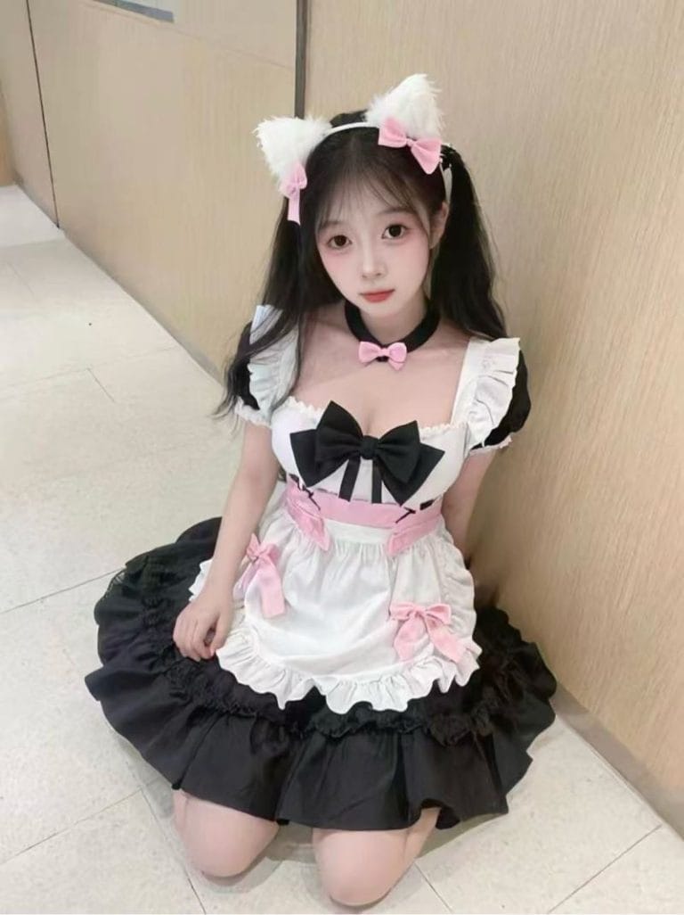 杭州外围 新人07年白虎小萝莉162CM小巧玲珑童颜巨乳
