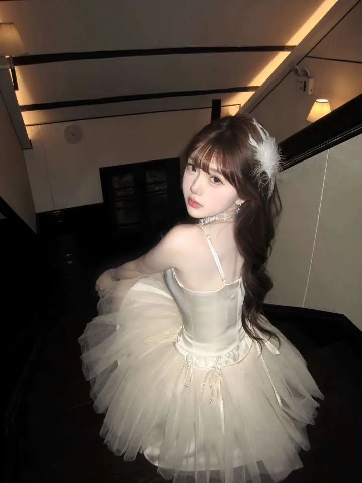 杭州外围 纯情女高小甜妹06年164cm小细腰上下粉嫩紧致