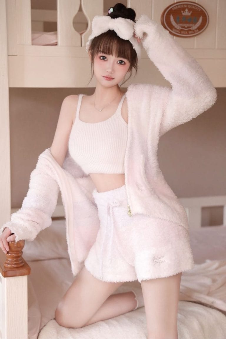 上海外围 洋气少女175cm筷子腿07年极品细腰白嫩细腻汁多