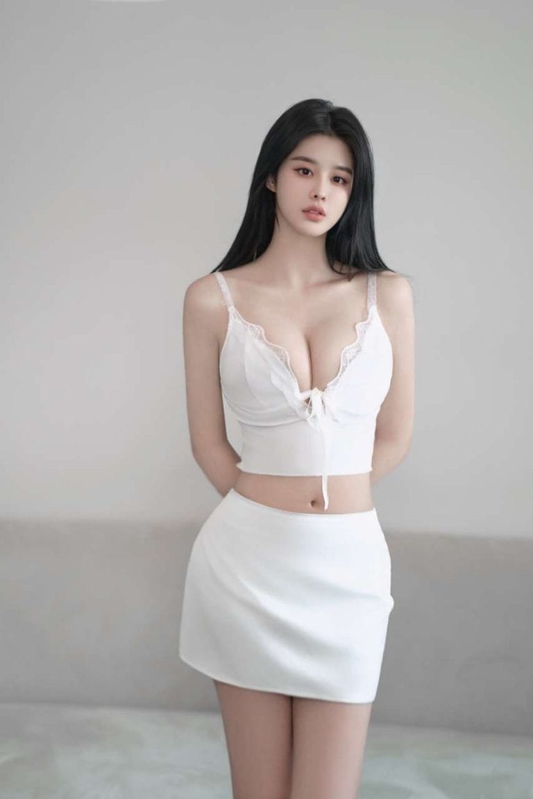 广州外围 05年纯欲完美佳人175cm蜜桃臀身材嘎嘎顶
