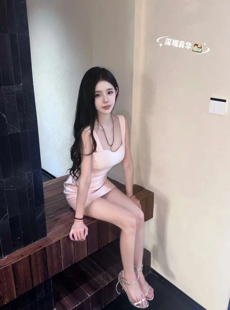深圳外围 韩国留学生短暂停留07年三点粉168CM纯欲感天菜