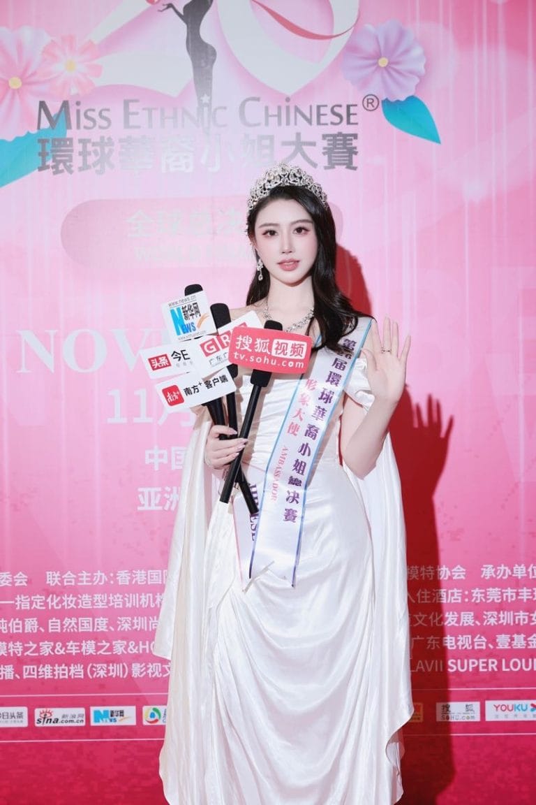 深圳外围 174大E极品气质御姐 纯欲天花板前凸后翘 新人华裔小姐