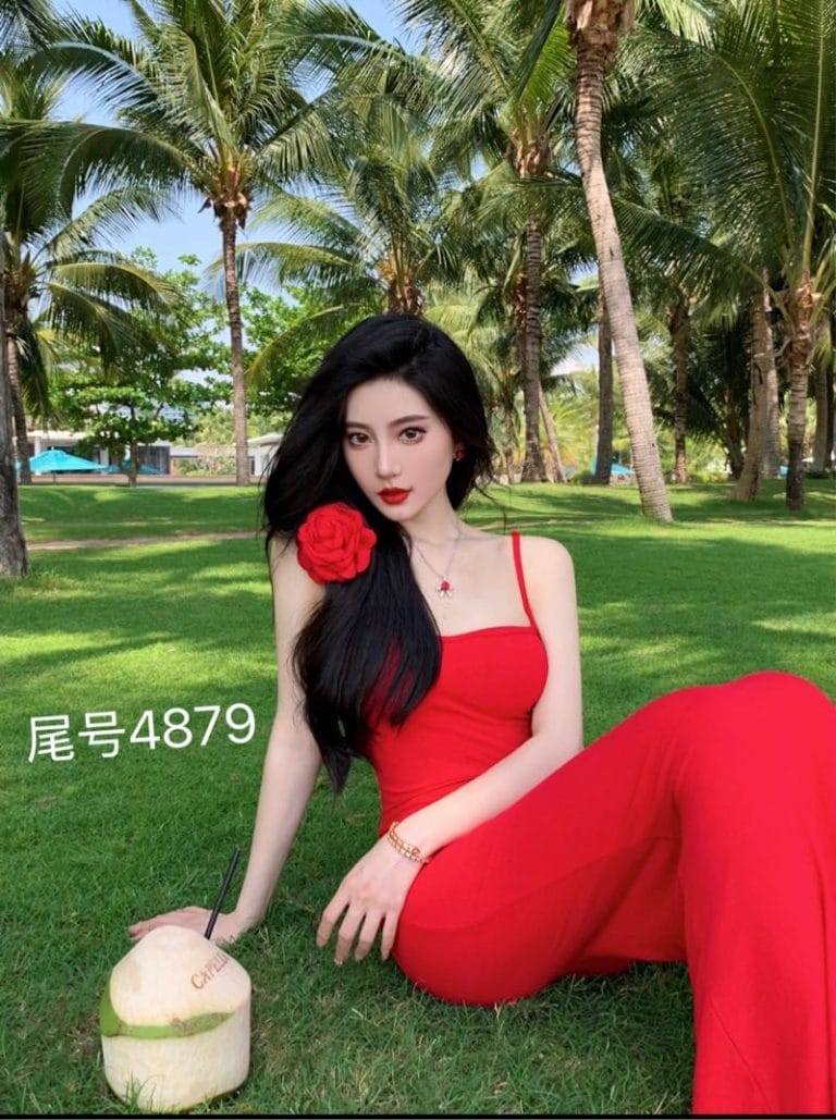 深圳外围 01年极品气质款御姐173cm前凸后翘 大长腿水蛇腰人比照美
