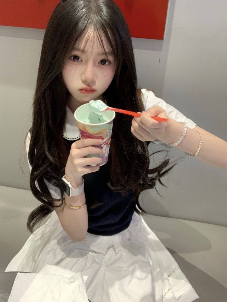 北京外围 白幼纯小可爱03年刚破壳 168/C全身雪白身娇体软超级清纯