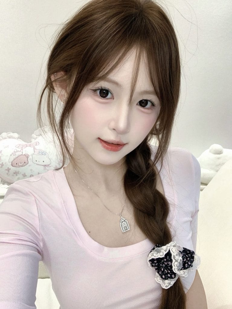 长沙外围 06年温柔听话小可爱162/C娇小款萝莉 初恋女友感上下粉