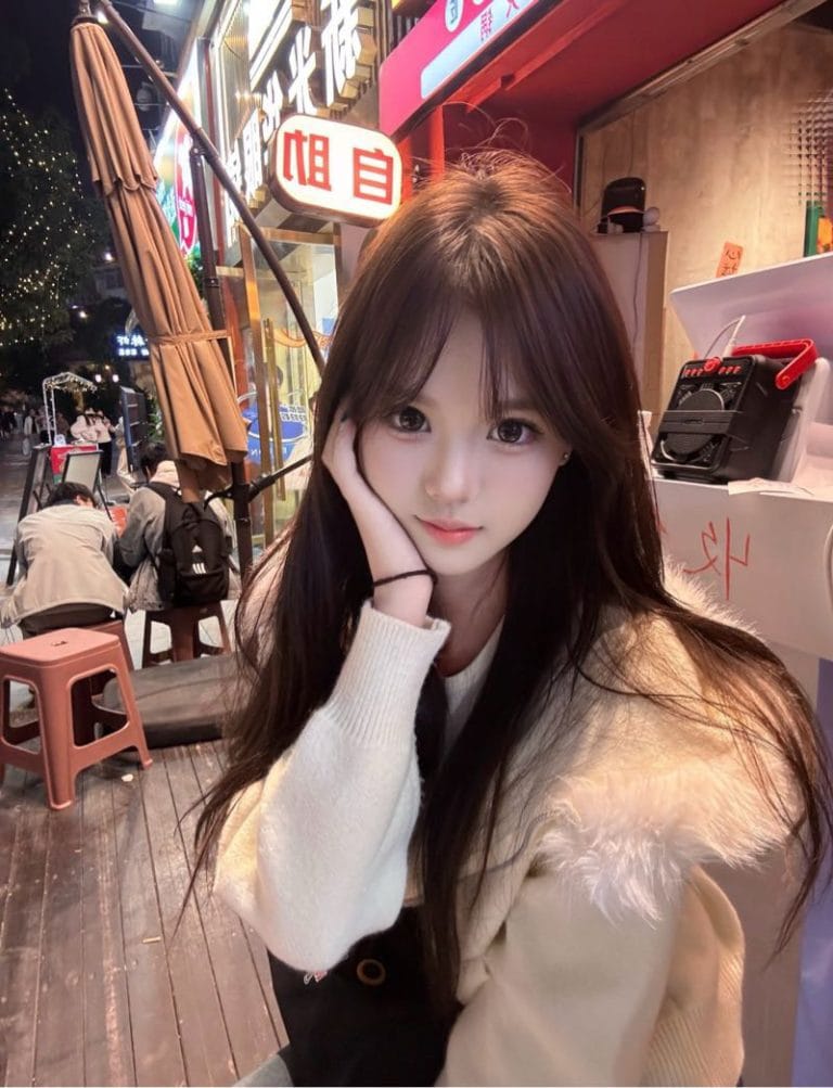 广州外围 电竞少女主播纯兼职 08年168/C清纯可爱活泼款乖巧听话