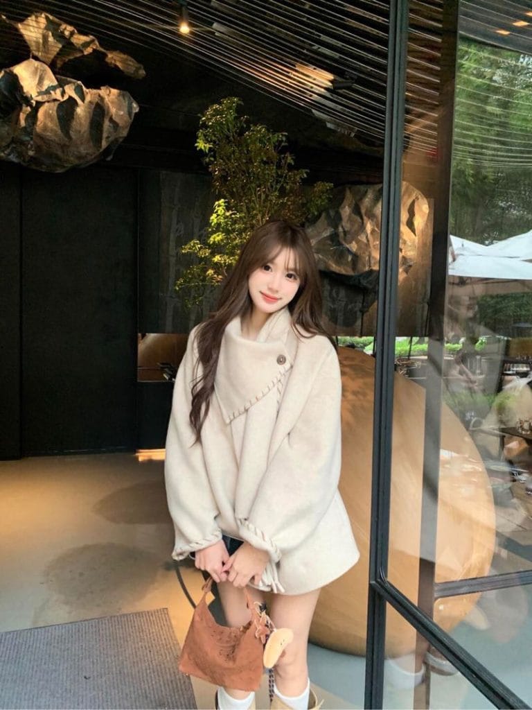 深圳外围 07年小白纯首次下水 初恋女友款天然妈生脸168C上下粉