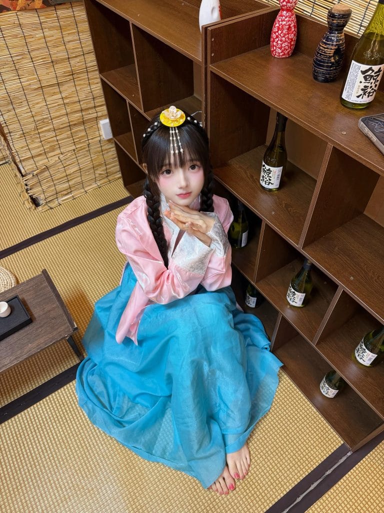 北京外围 08年萝莉小甜妹166/C三点粉 白幼瘦小巧玲珑款乖巧可爱