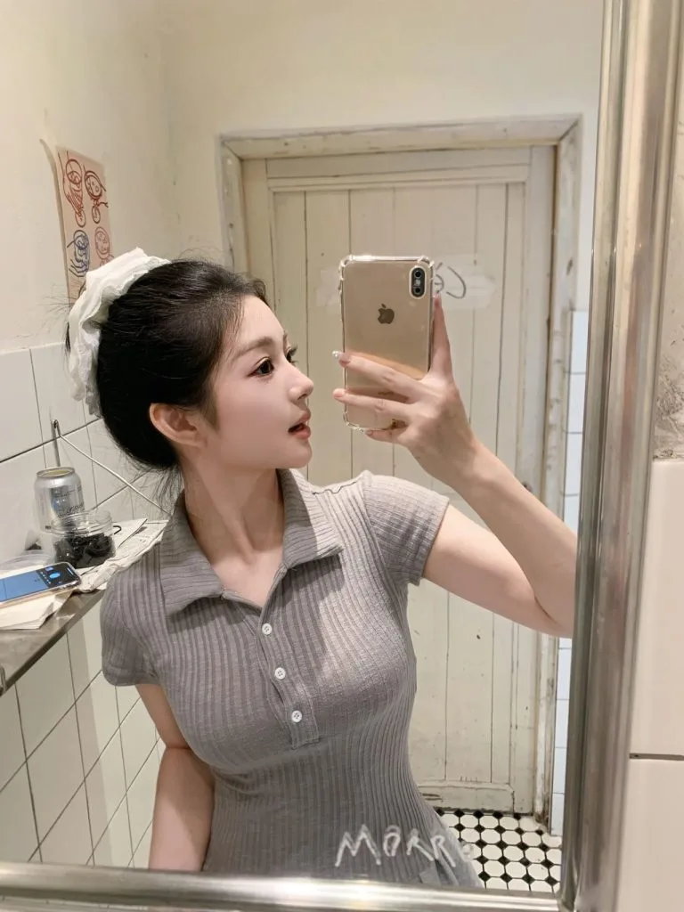 北京外围 05年新人极品白小纯学生刚破壳 172/C前凸后翘无赘肉