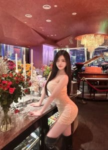 苏州外围 大蜜御姐巨胸巨臀00年168/E没纹身 身材完美皮肤白嫩只外出